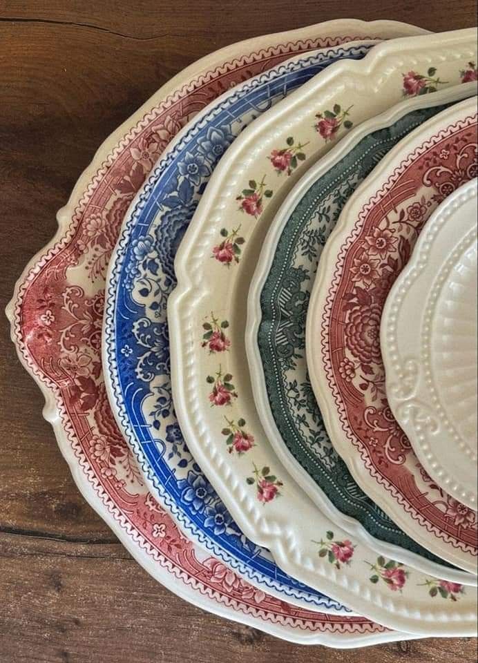 vintage loppis second hand pre loved